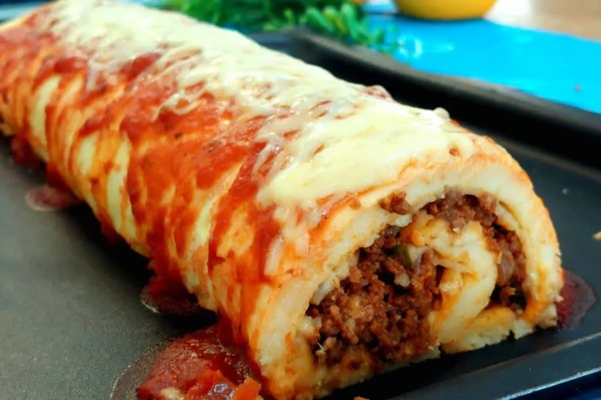 Como fazer rocambole de batata recheado e suculento, a opção perfeita para um almoço especial e prático