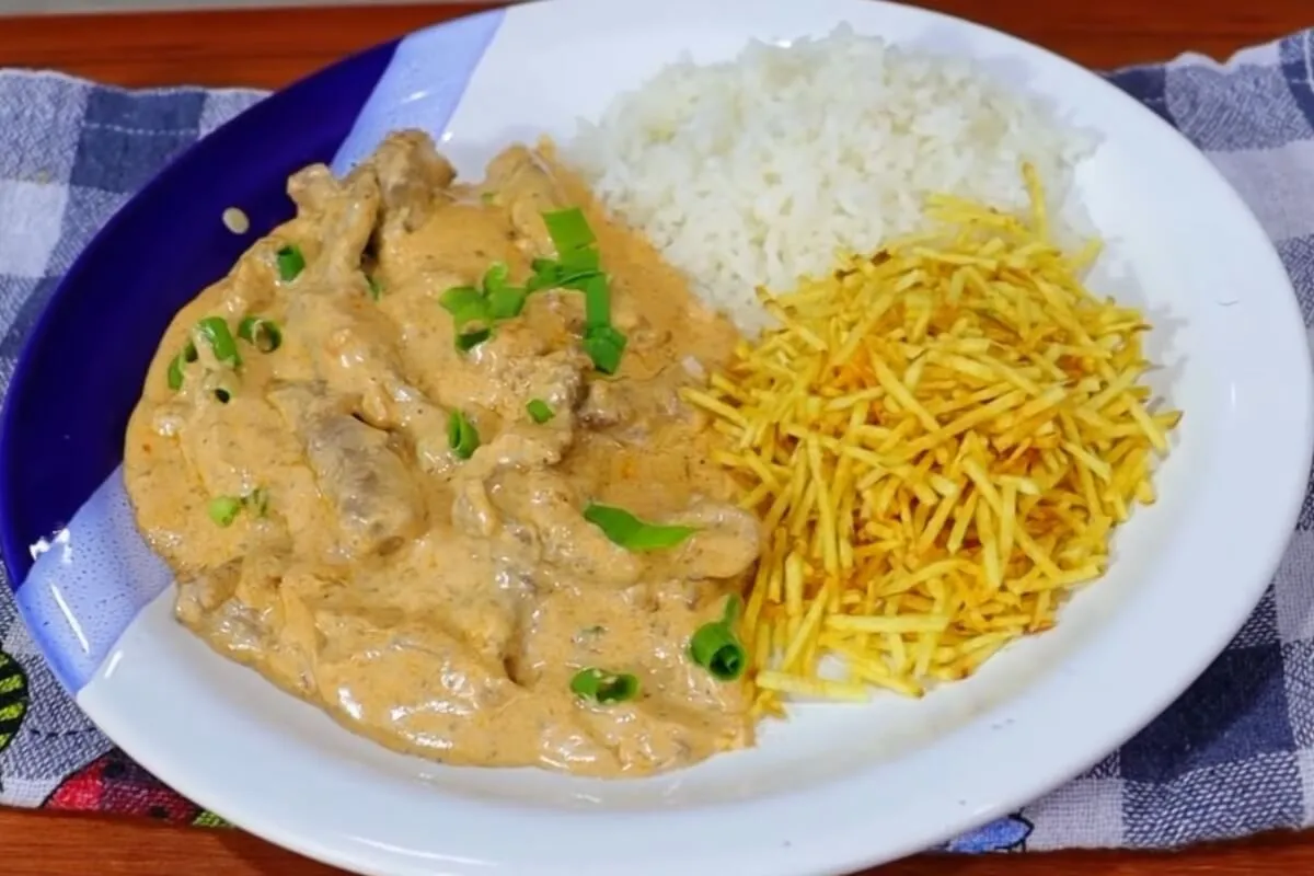Como fazer strogonoff de carne cremoso e cheio de sabor igual de restaurante caro
