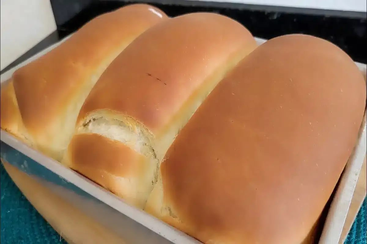 Como fazer um pão caseiro fofinho e que cresce bastante em qualquer dia da semana