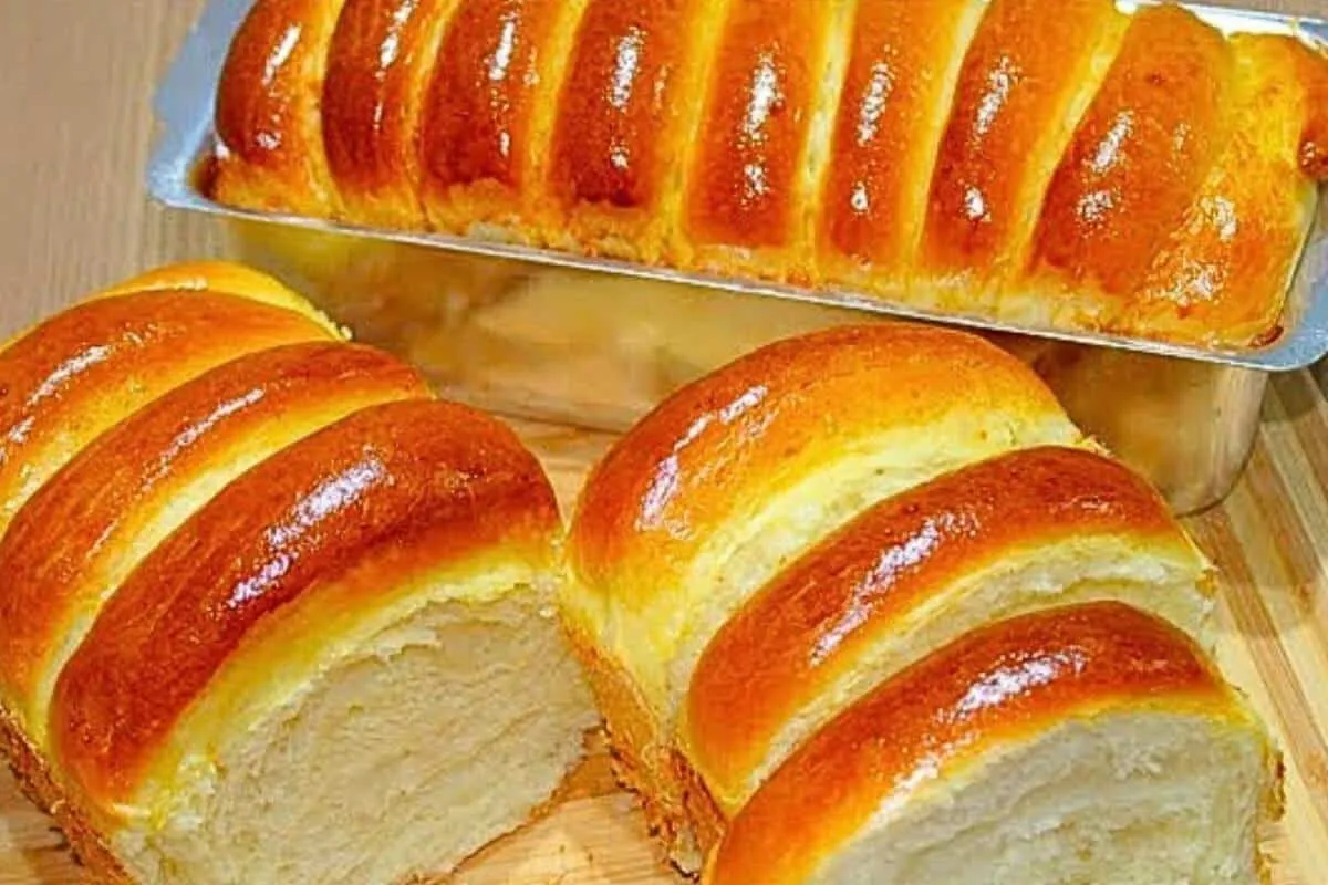Como fazer um pão caseiro macio e gostoso como esse que já sai fatiado do forno