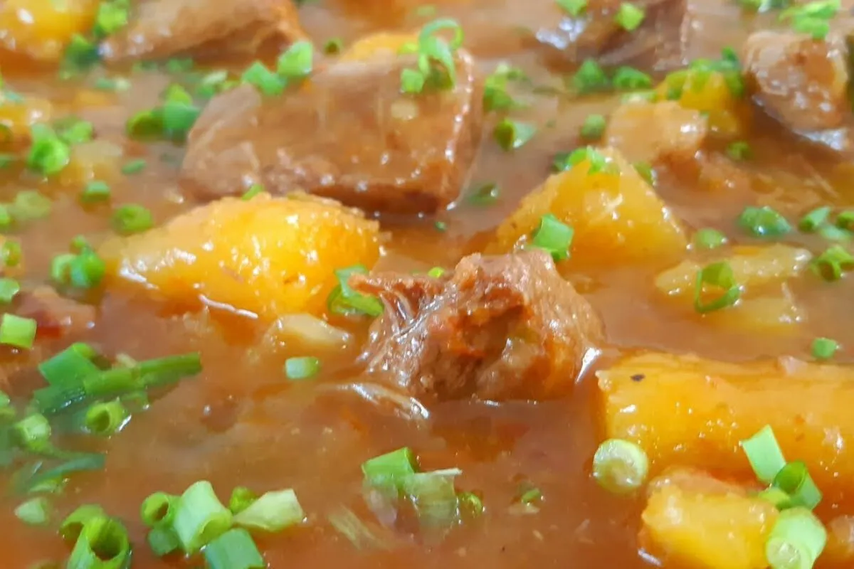 Como fazer vaca atolada bem cremosa e com tempero no ponto certo para o almoço