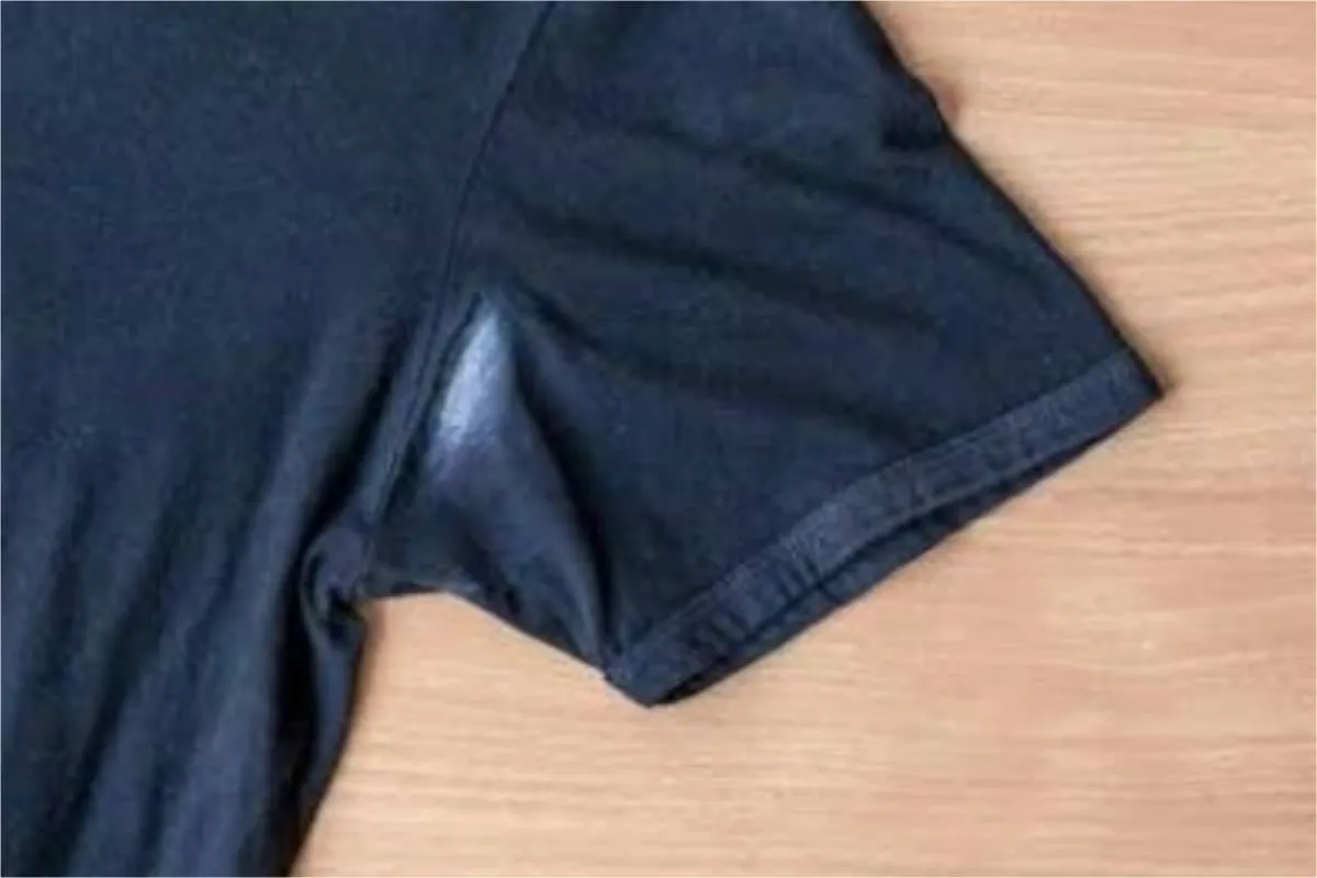 Como tirar mancha branca de desodorante: misturinha caseira milagrosa e super fácil
