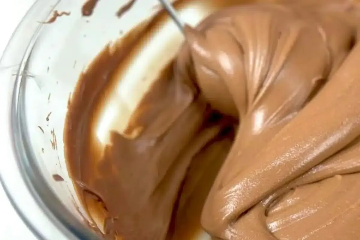 Creme suflé de chocolate: como fazer a sobremesa mais cremosa do mundo usando apenas 4 ingredientes que você tem em casa