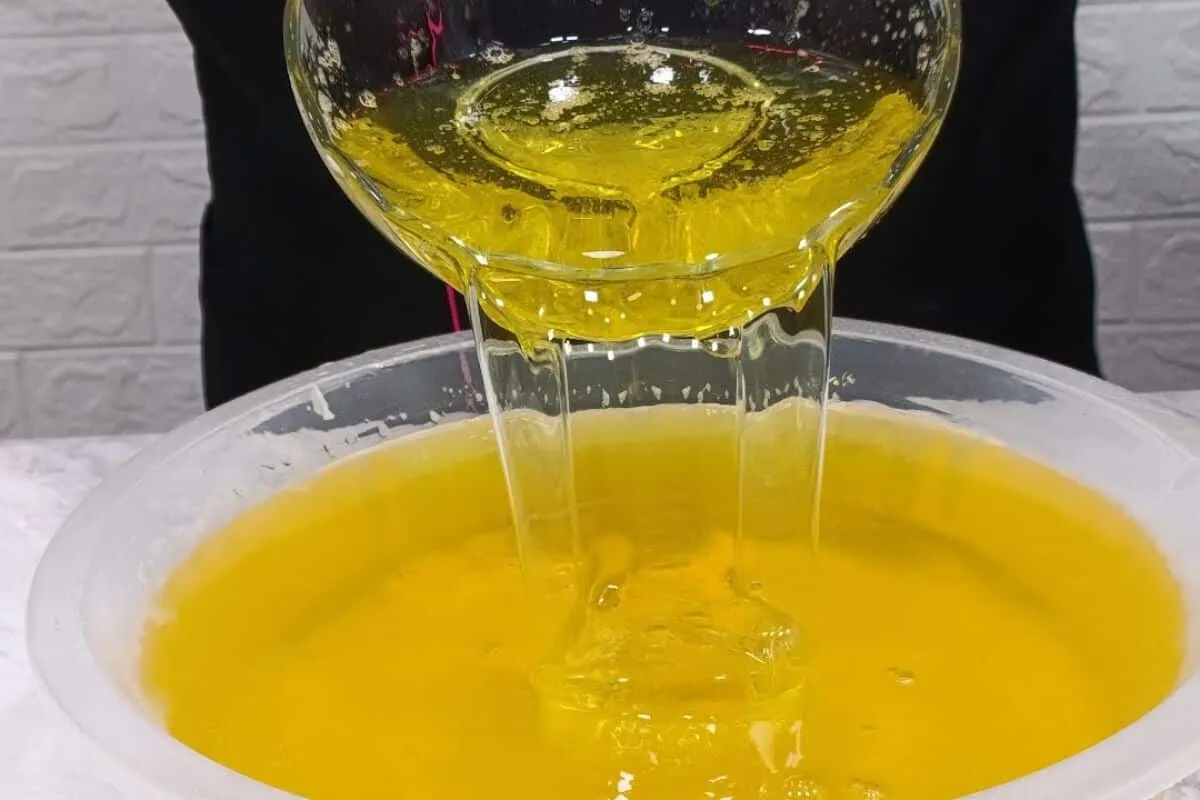 Detergente caseiro potente com óleo usado, rende até 5 litros e muito fácil de fazer