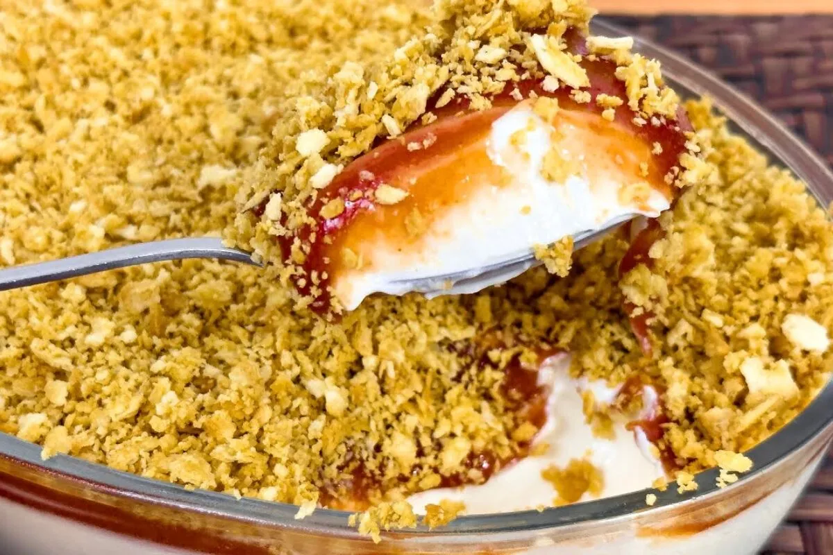 Doce de queijo com goiabada: essa sobremesa deliciosa vai deixar todo mundo de boca aberta de tão cremosa