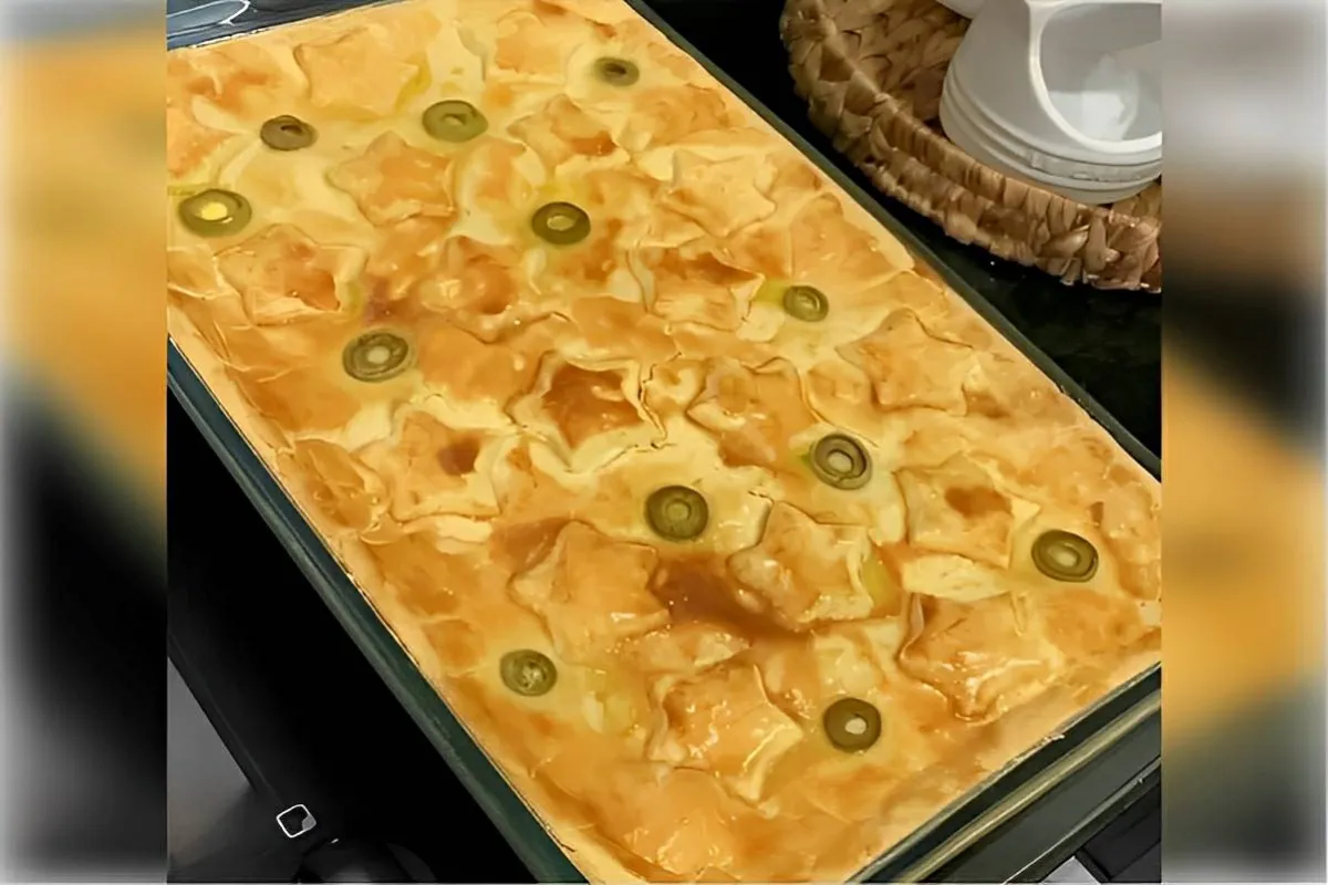 Empadão de frango com essa massa que derrete na boca e é muito fácil de ser feita