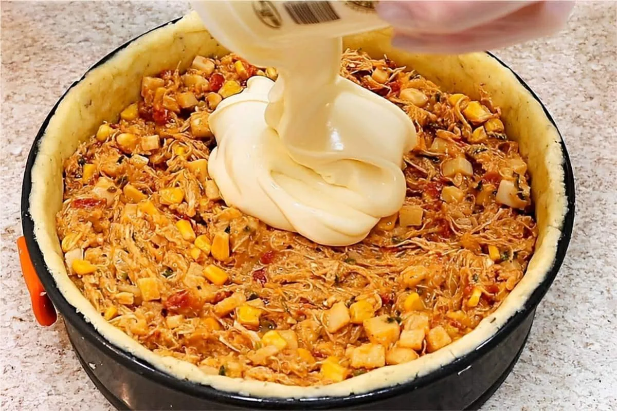 Empadão de frango sem farinha mais leve e desmancha na boca todo mundo adora