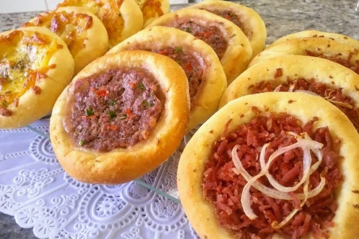 Esfiha aberta caseira com a receita perfeita que vai conquistar todo mundo na sua casa