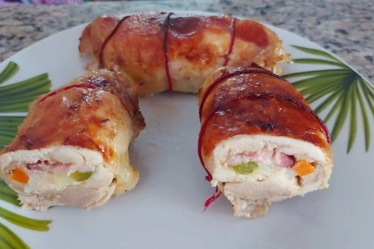 Especial de natal: frango desossado e recheado para a ceia natalina