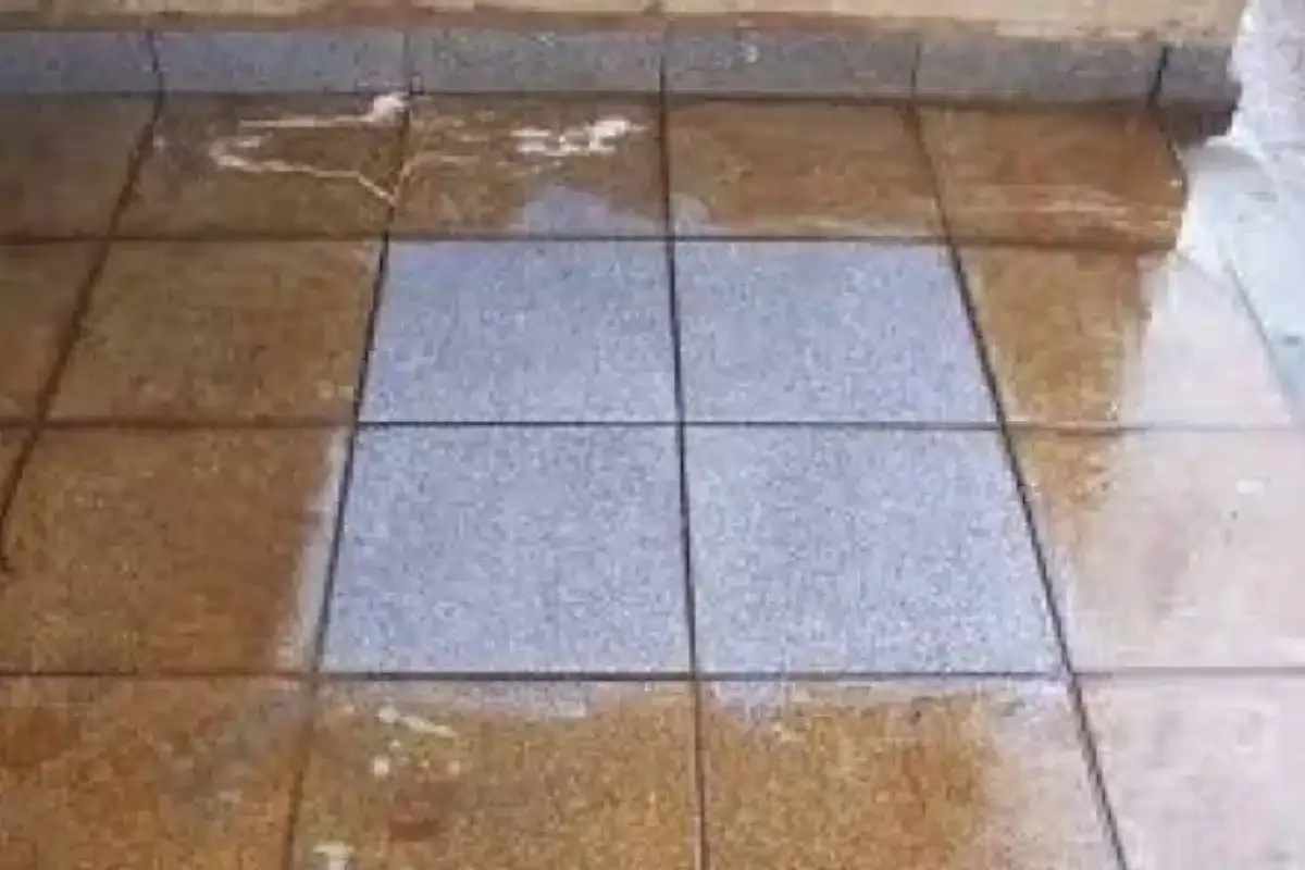 Esse é o melhor limpa pisos caseiro para limpar chão e encardido