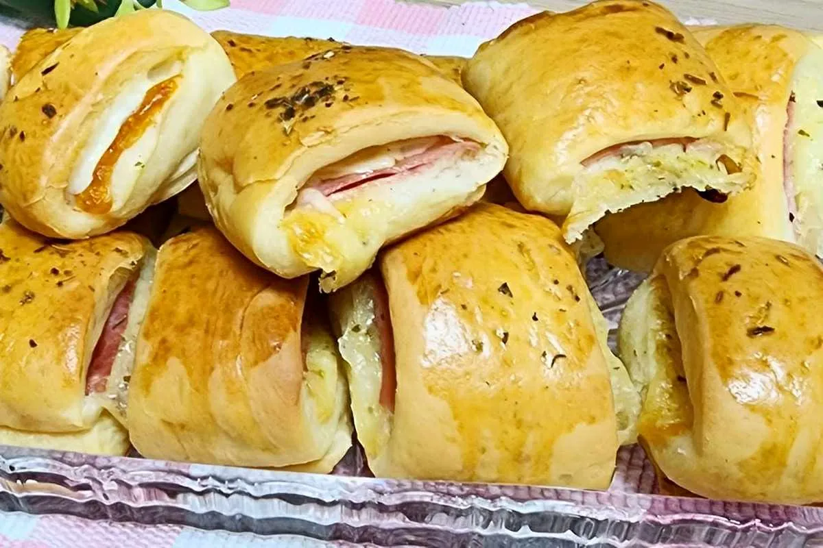 Esse é o salgado assado mais fácil para fazer em casa a massa é macia e bem fofinha