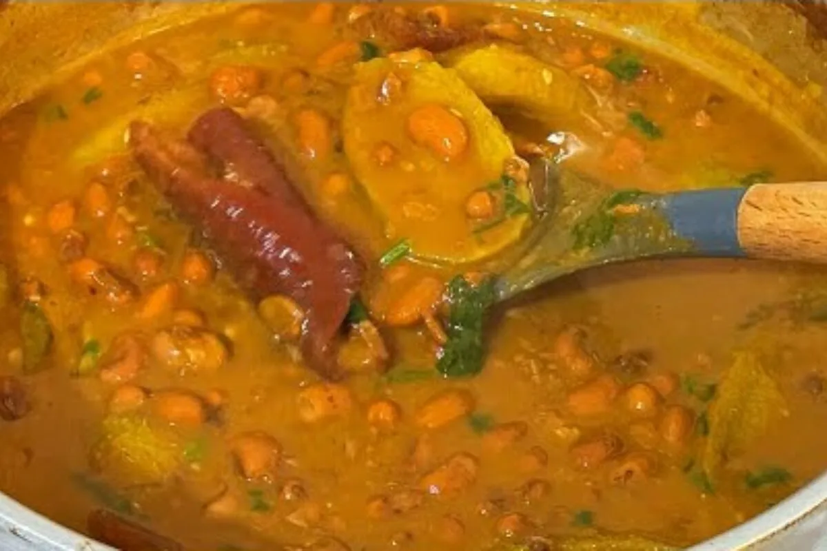 Feijão com caldo grosso: aprenda o segredo para deixar o feijão cremoso e muito mais saboroso