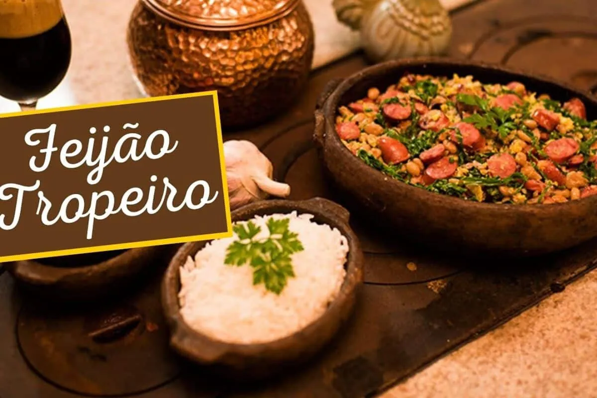 Feijão tropeiro mineiro: a receita original com torresmo e couve que fica simplesmente divina