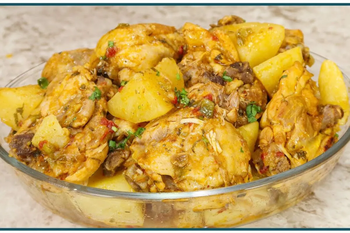 Frango com batata: suculento, bem temperado e perfeito para aquele almoço caprichado