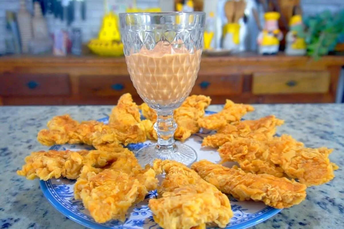 Frango do kfc caseiro bem crocante com tempero especial e super saboroso