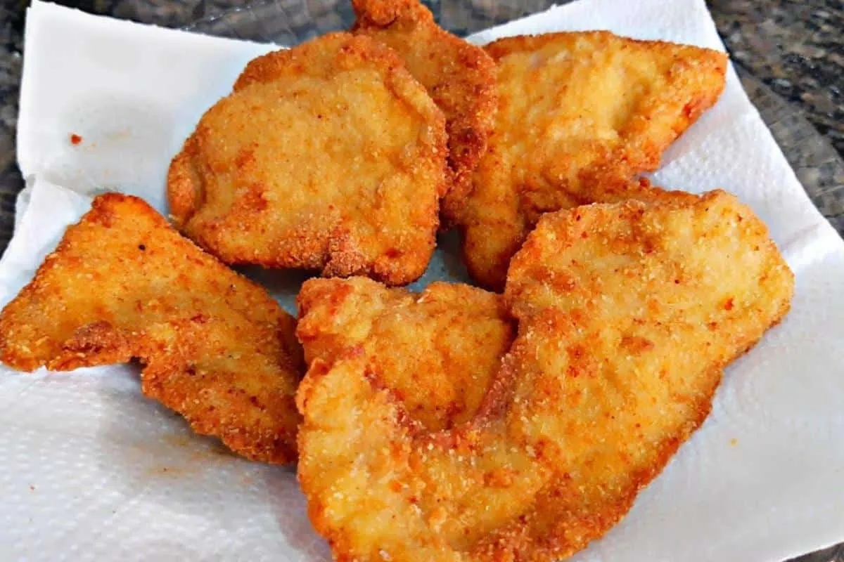 Frango empanado crocante e sequinho igual de restaurante para o seu almoço