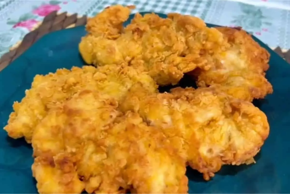 Frango frito crocante: depois que aprender a fazer assim, você nunca mais vai querer outro jeito