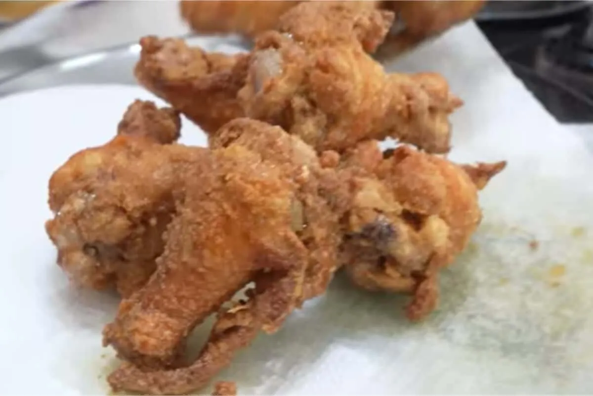 Frango frito japonês: você nunca comeu um tão sequinh e crocante como esse