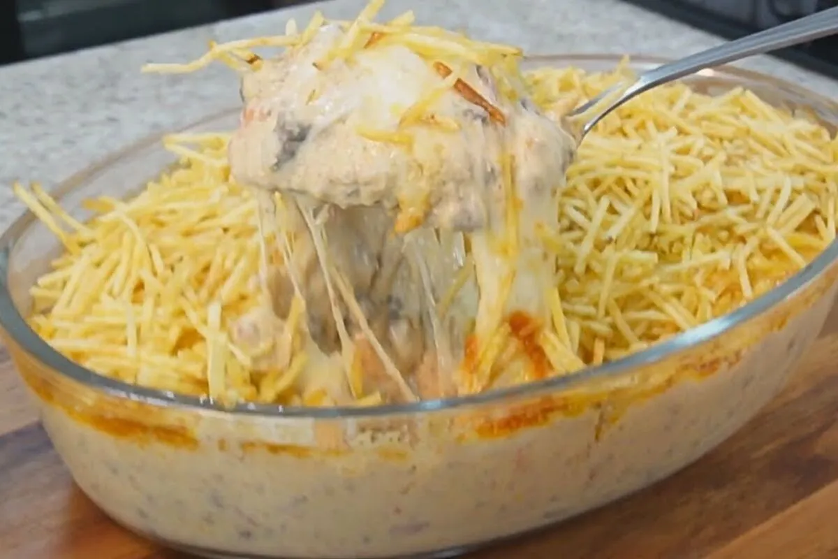 Fricassê cremoso rápido e fácil que agrada todo mundo na hora do almoço