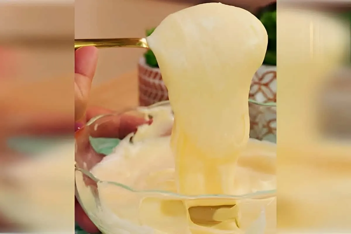 Ganache de leite ninho perfeito e super cremoso para rechear bolos ou preparar sobremesas