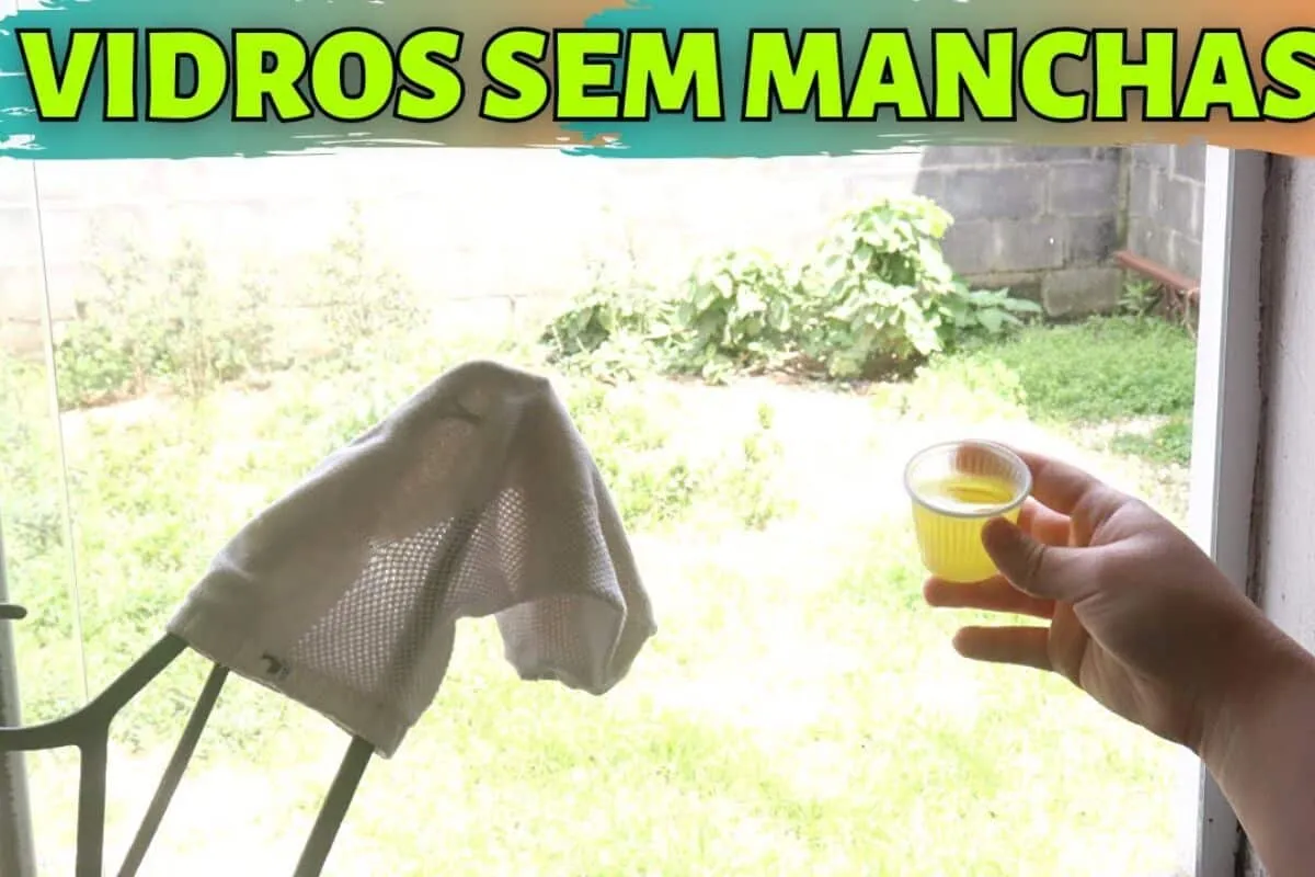Limpa vidros caseiro: misturinha que uso todo dia de tão fácil e eficiente