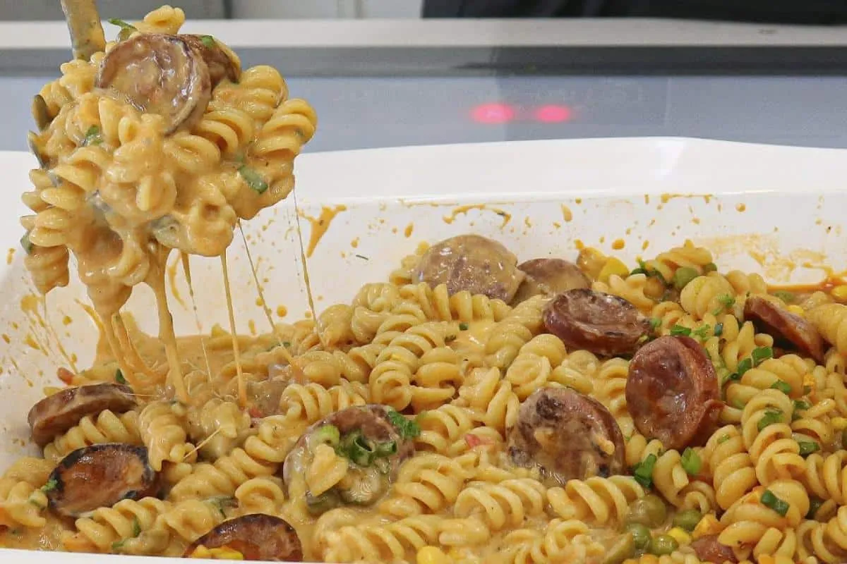 Macarrão cremoso delcioso que eu faço quando sem muito tempo sobrando para cozinhar