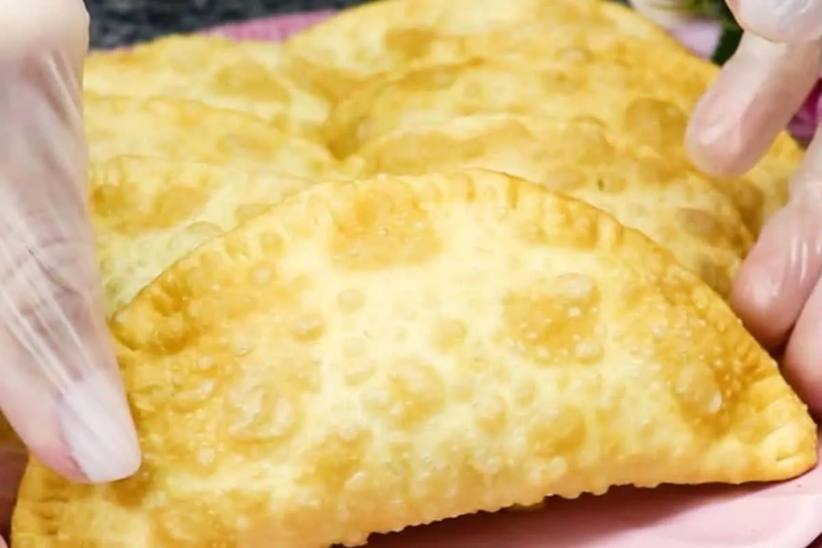 Massa de pastel sequinha e crocante: veja o segredo para fazer a massa perfeita