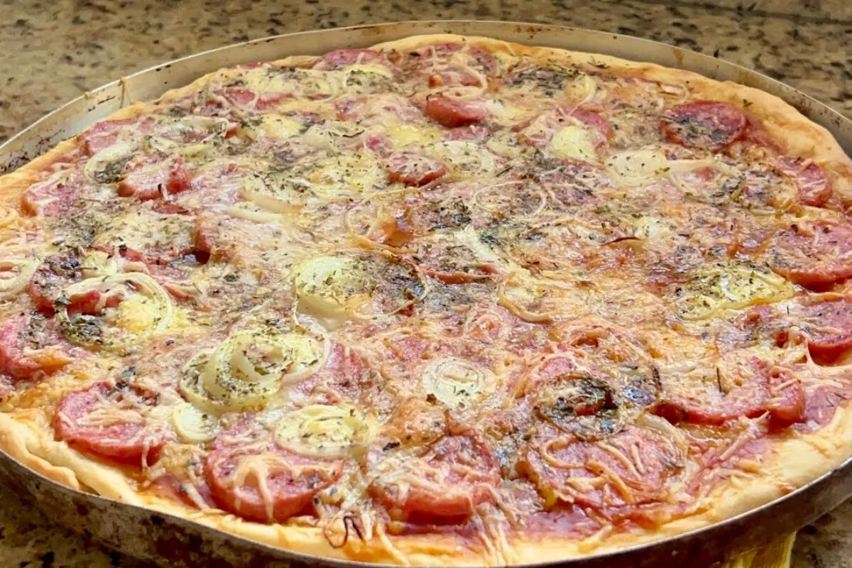 Massa de torta com maionese simples de preparar que vai só 3 ingredientes
