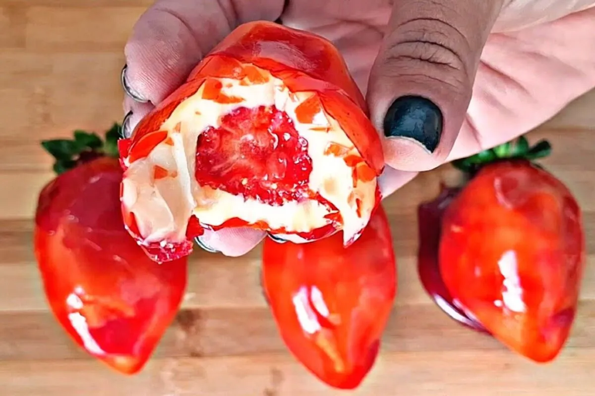 Morango do amor: aprenda o jeito mais fácil de fazer essa sobremesa famosa e deliciosa