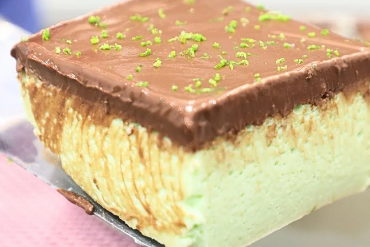 Mousse de limão: a receita cremosona, fácil e rápida que derrete na boca para a sobremesa.
