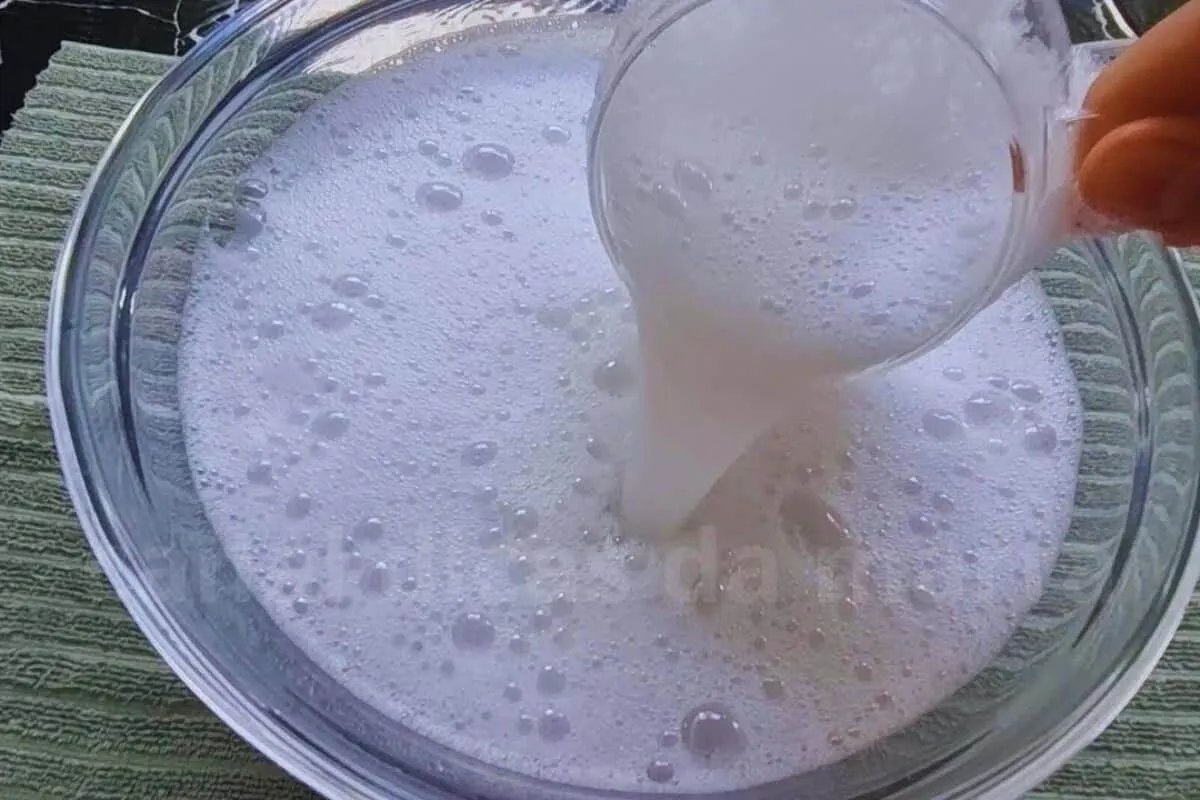 Multiuso poderoso caseiro que limpa perfuma e dá brilho em qualquer tipo de piso