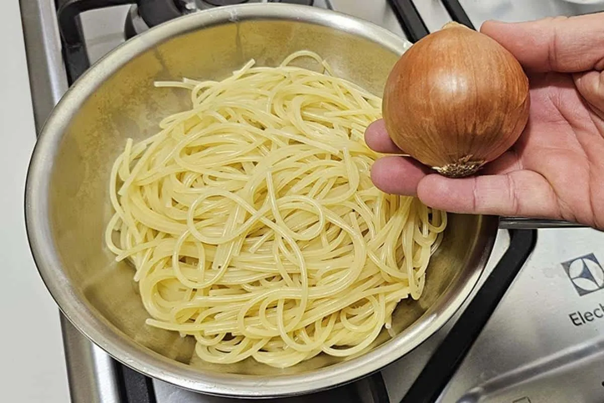 Não faça almoço na sua casa antes de aprender essa receita de macarrão maravilhosa