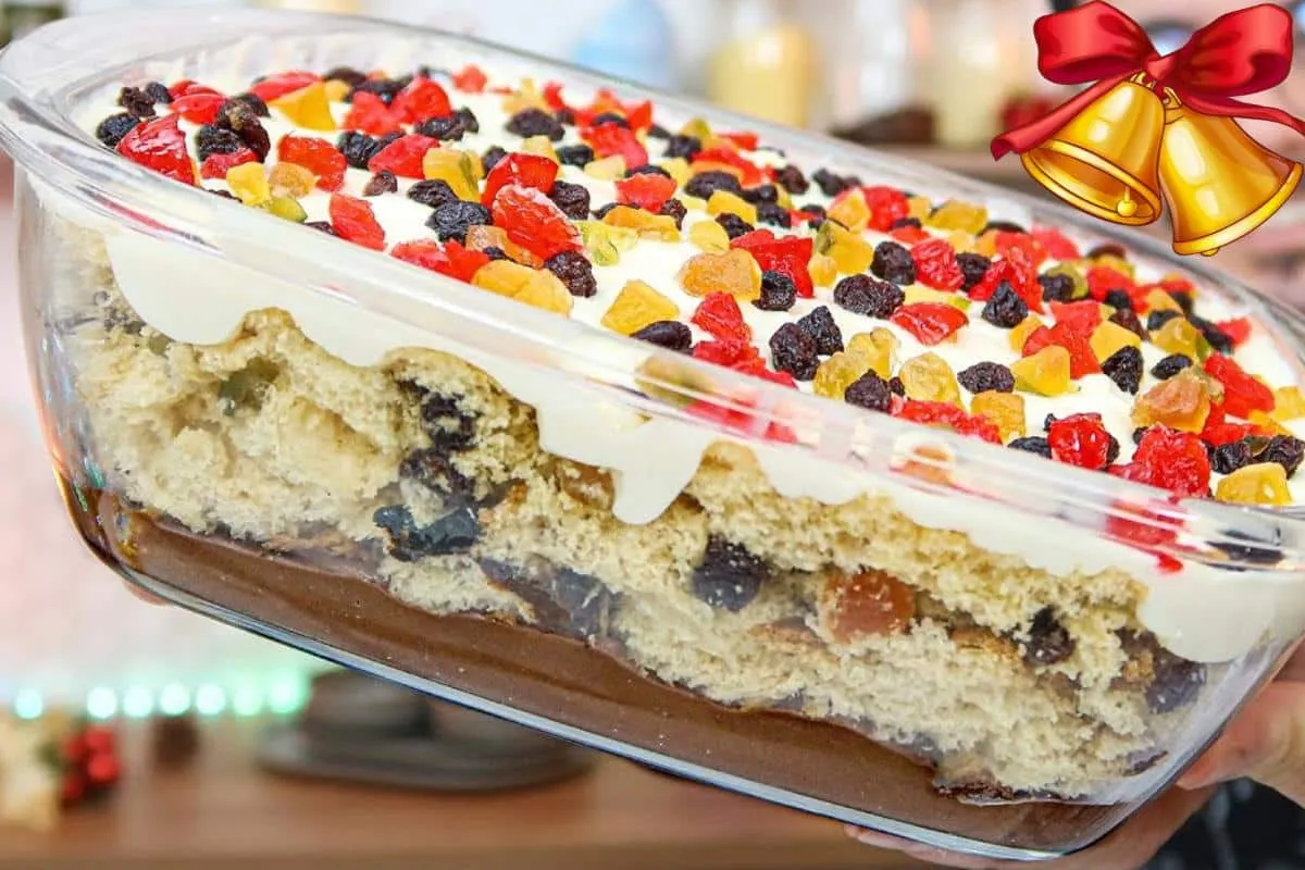Novidade de natal: pavê natalino com panetone que fica uma maravilha