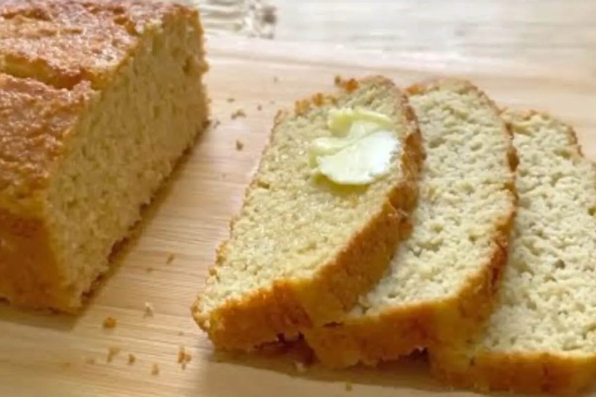 Pão caseiro low carb para não ficar sem seu pãozinho no café da manhã durante a dieta