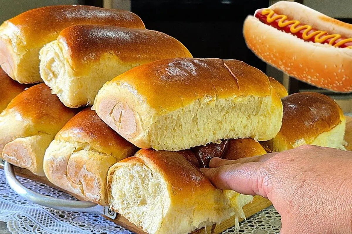 Pão de cachorro quente caseiro macio e muito saboroso para seu lanche