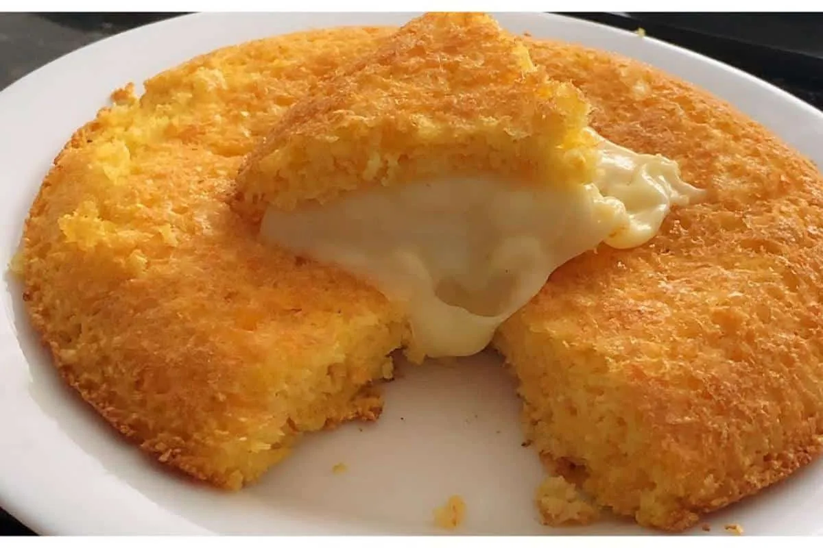 Pão de flocão de 3 ingredientes feito na frigideira que fica uma delícia