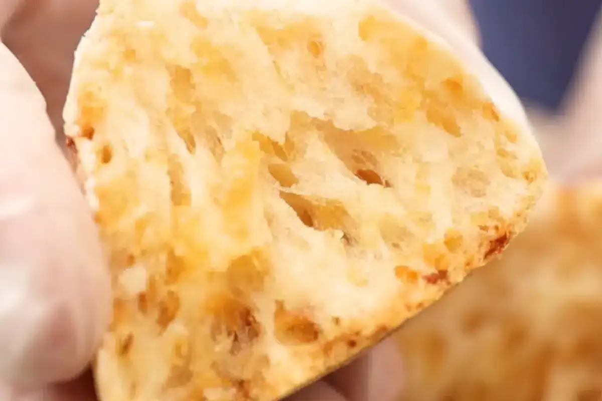 Pão de queijo sem ovo muito prático e rápido,  para um café da manhã mais gostoso e saudável