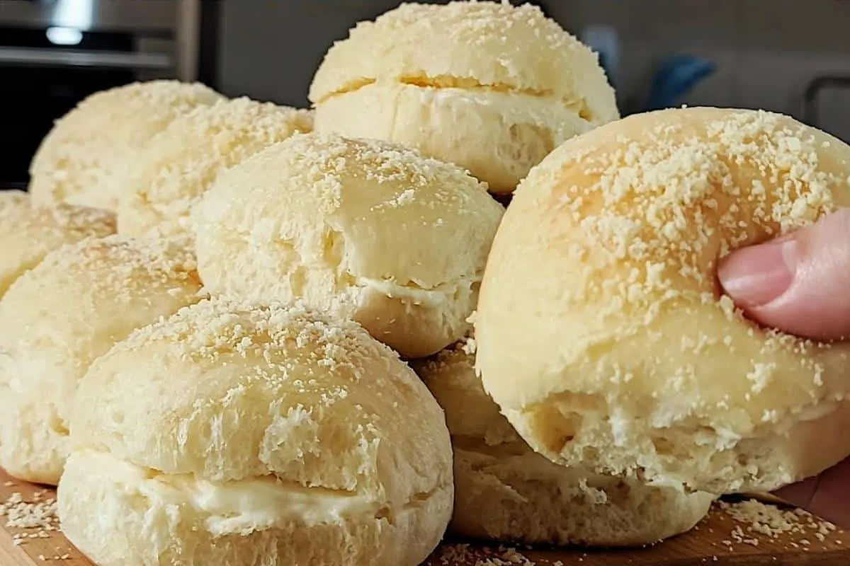 Pão delícia recheado que vai ser sucesso com todo mundo no café da manhã