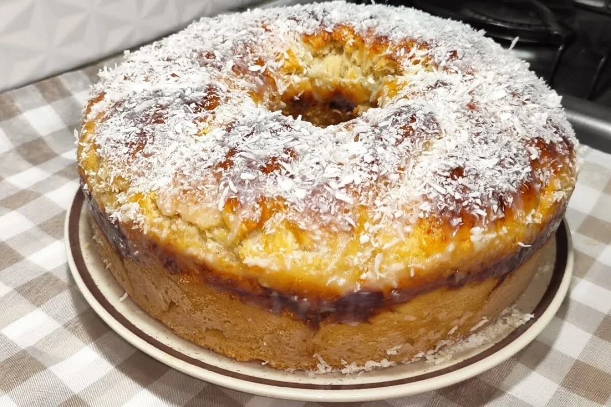 Pão doce sem sovar delicioso e prático para fazer para o café da tarde hoje ainda