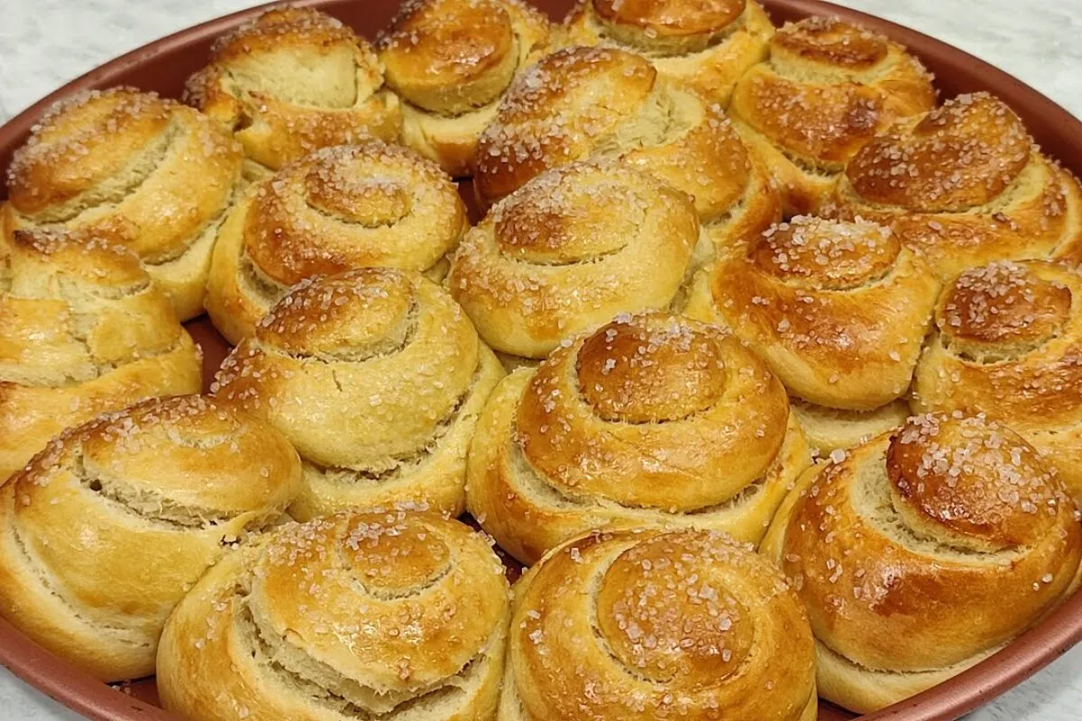 Pão doce sem sovar fofinho e delicioso que fica pronto em poucos minutos