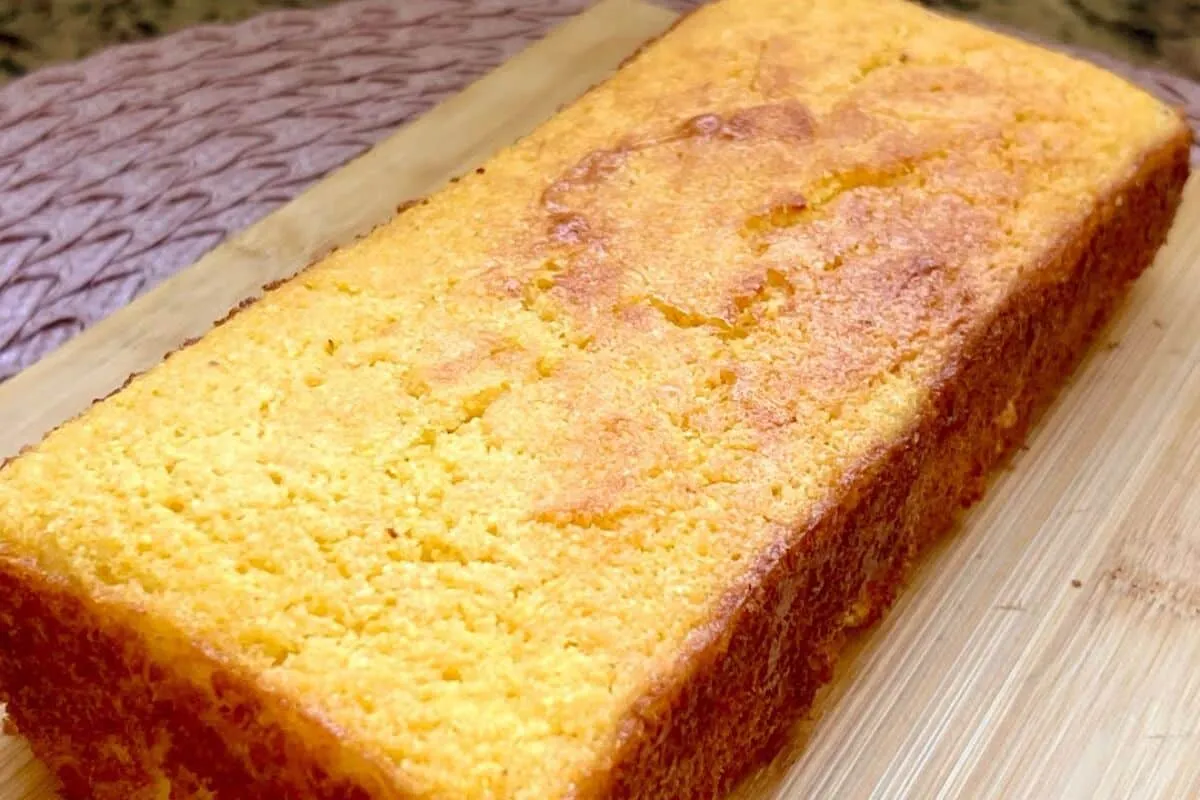 Pão fofura de milho com gostinho da roça: sem farinha de trigo e só misturar levar no forno