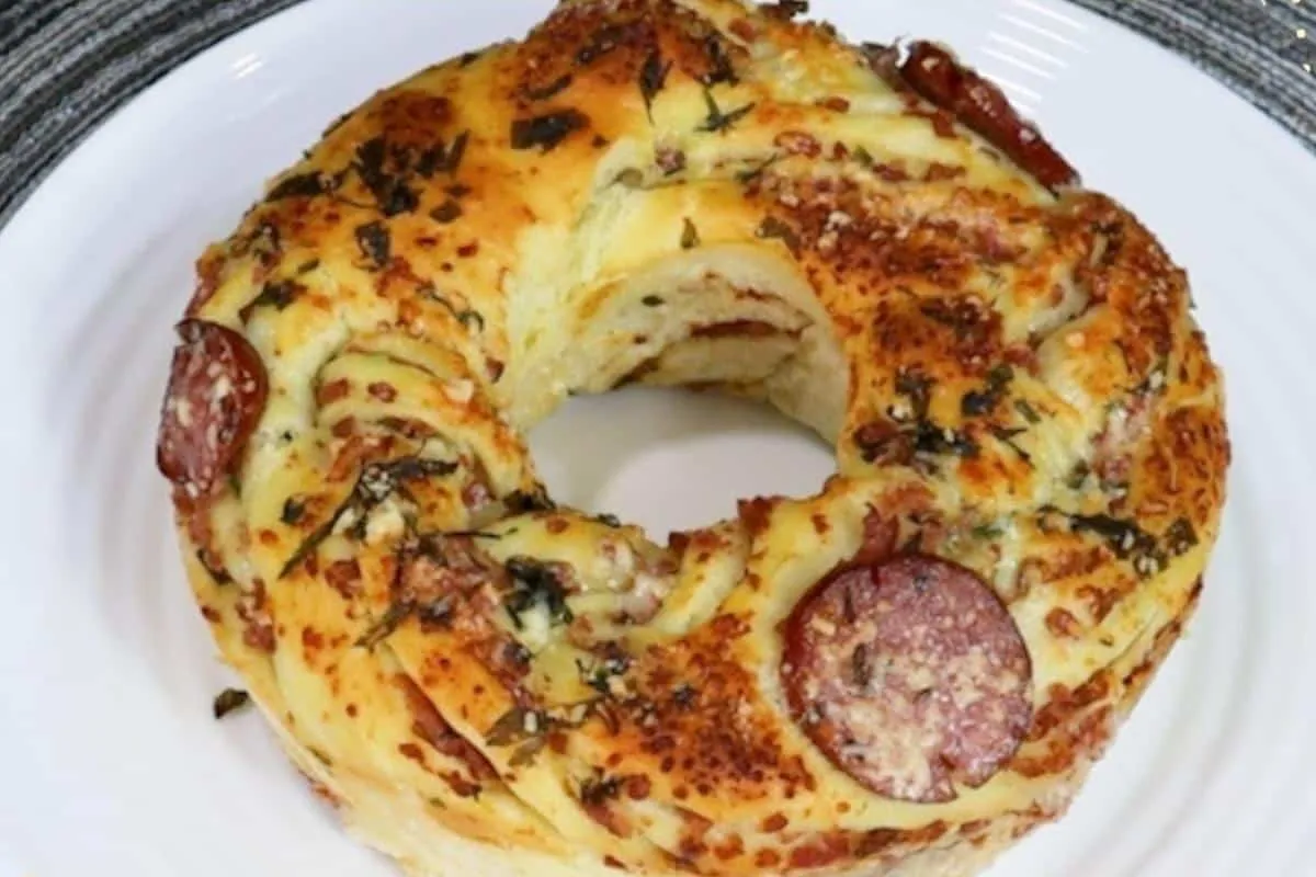 Pão salgado de calabresa todo mundo vai te perguntar como você fez para ficar tão gostoso