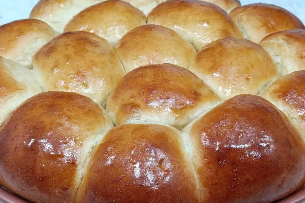 Pãozinho delicioso e fofinho fácil de fazer para o café da manhã ou da tarde