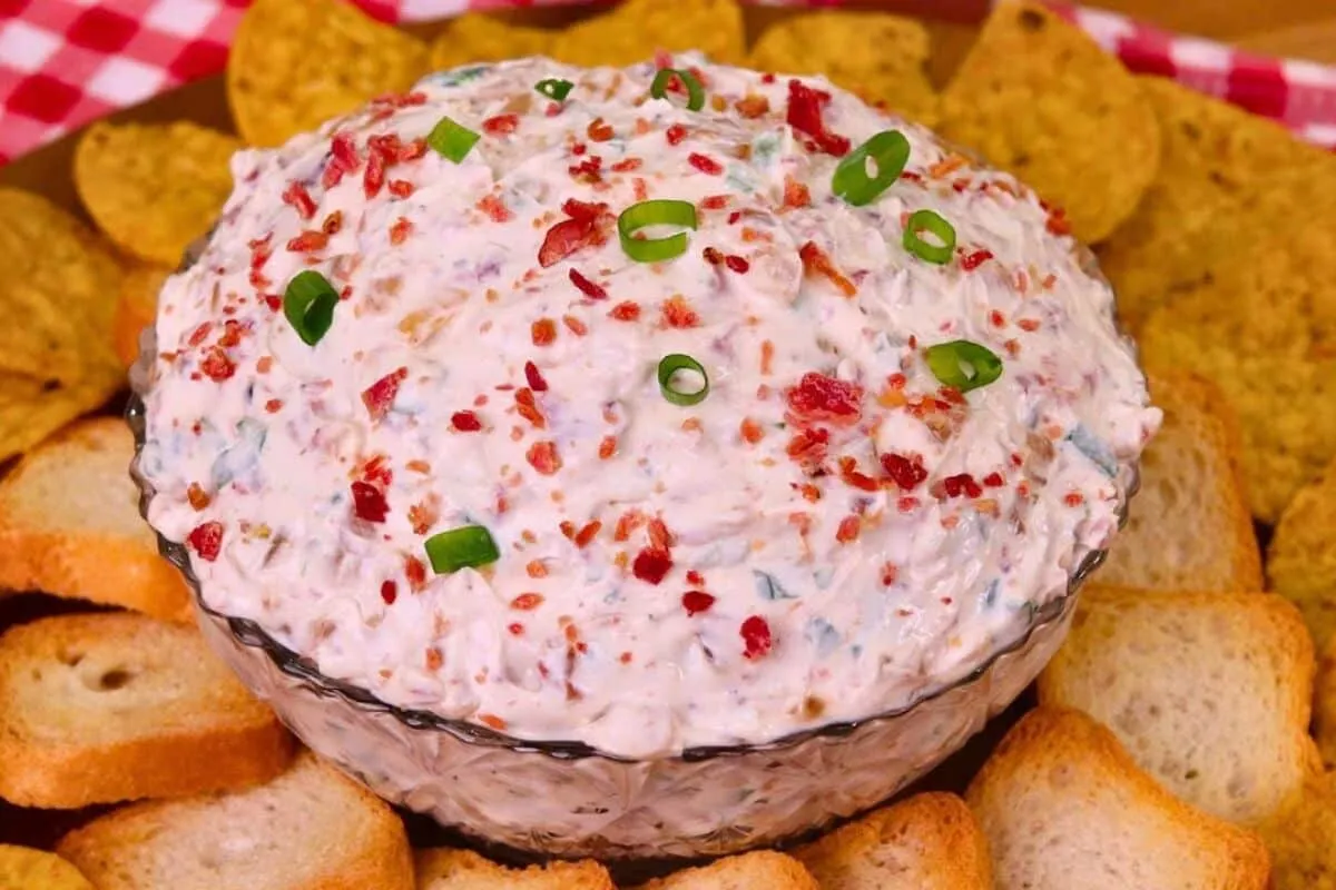 Patê cremoso de cream cheese com bacon e cebola caramelizada irresistível