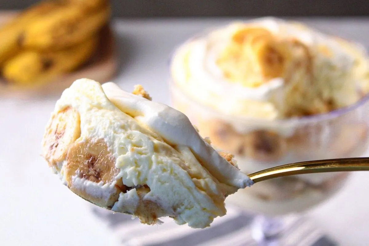Pavê de banana americano ou banana pudding, que é pura cremosidade e muito fácil de fazer