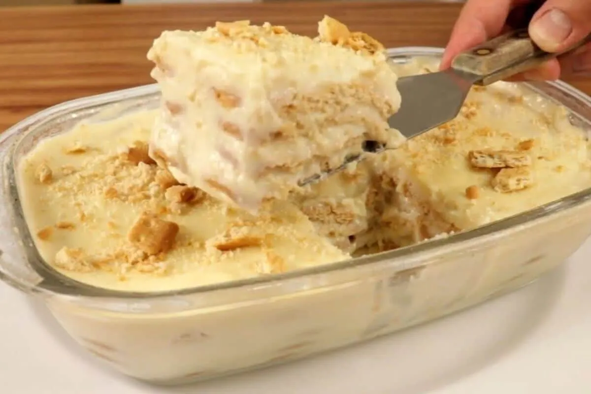 Pavê de creme simples da minha mãe: a sobremesa fácil e deliciosa que não pode faltar na sua casa