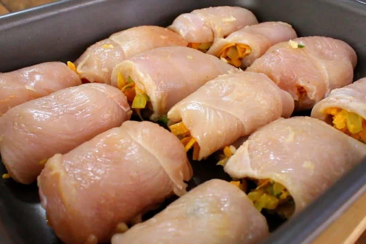 Peito de frango recheado para surpreender todo mundo no seu almoço de domingo