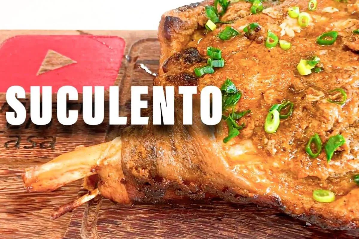 Pernil pururucado e desfiando fica uma delícia para você servir no fim de ano