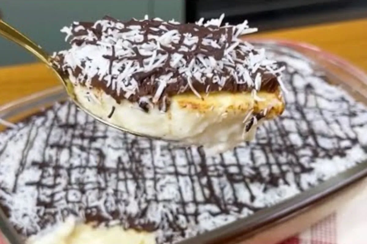 Prestígio na travessa, a sobremesa de coco com chocolate perfeita para servir em ocasiões especiais