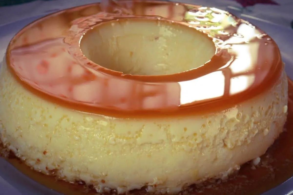 Pudim 4 leites: a sobremesa mais fácil de fazer e que possui um sabor sensacional